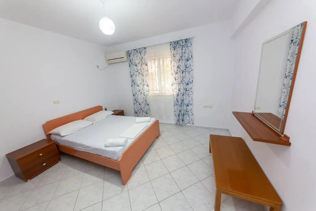 Διαμέρισμα Garden Villa Sarande Apt-2 Αλβανία