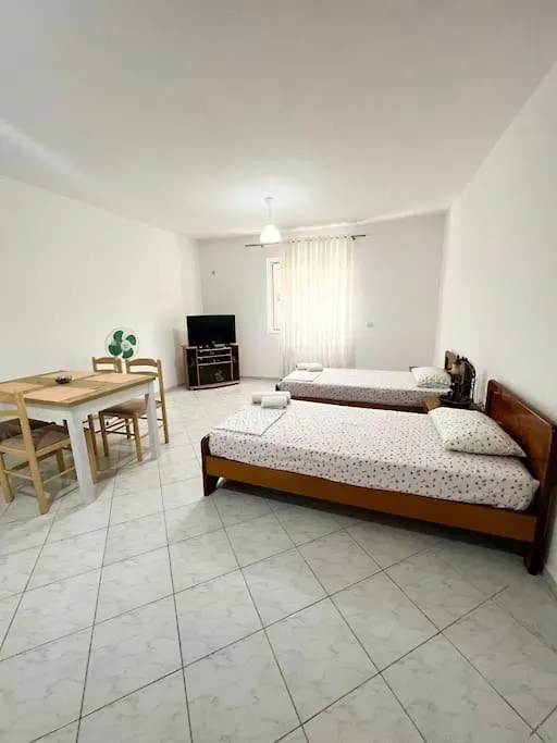 Garden Villa Sarande Apt-2 Διαμέρισμα